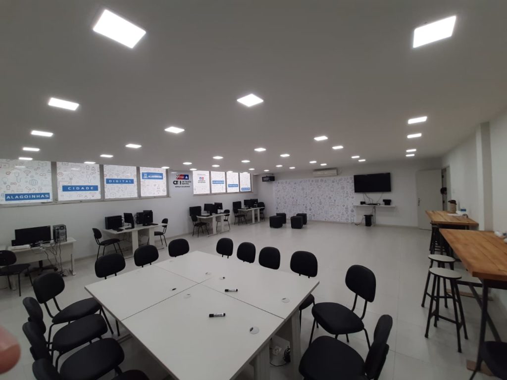 O estado da Bahia inaugurou as primeiras unidades de sua rede de Coworkings públicos