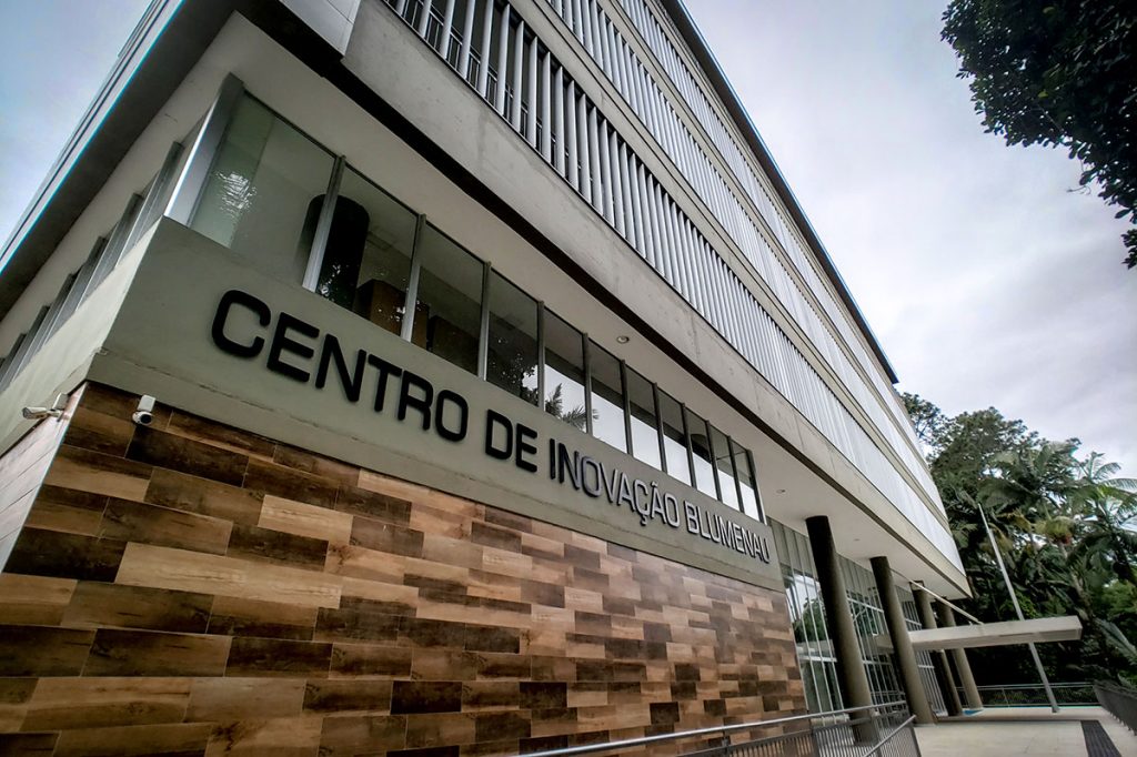 Centro de inovação será localizado no Campus da Universidade Regional de Blumenau (FURB) com área total de 4,1 mil metros quadrados