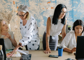 Mulheres representam 45% dos microempreedores da Bahia. Foto: Banco de Imagem