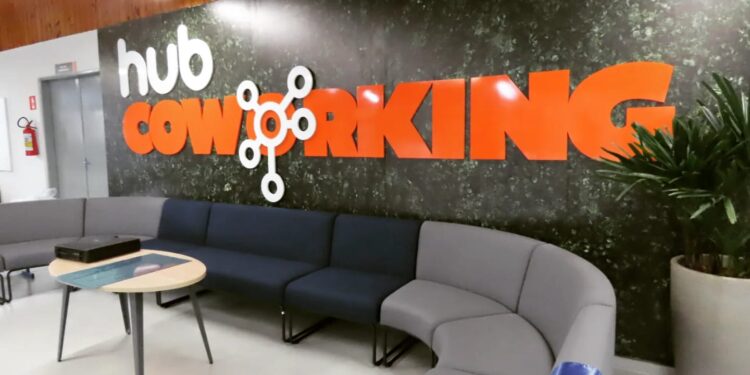 Pindamonhangaba Inova com Hub Coworking